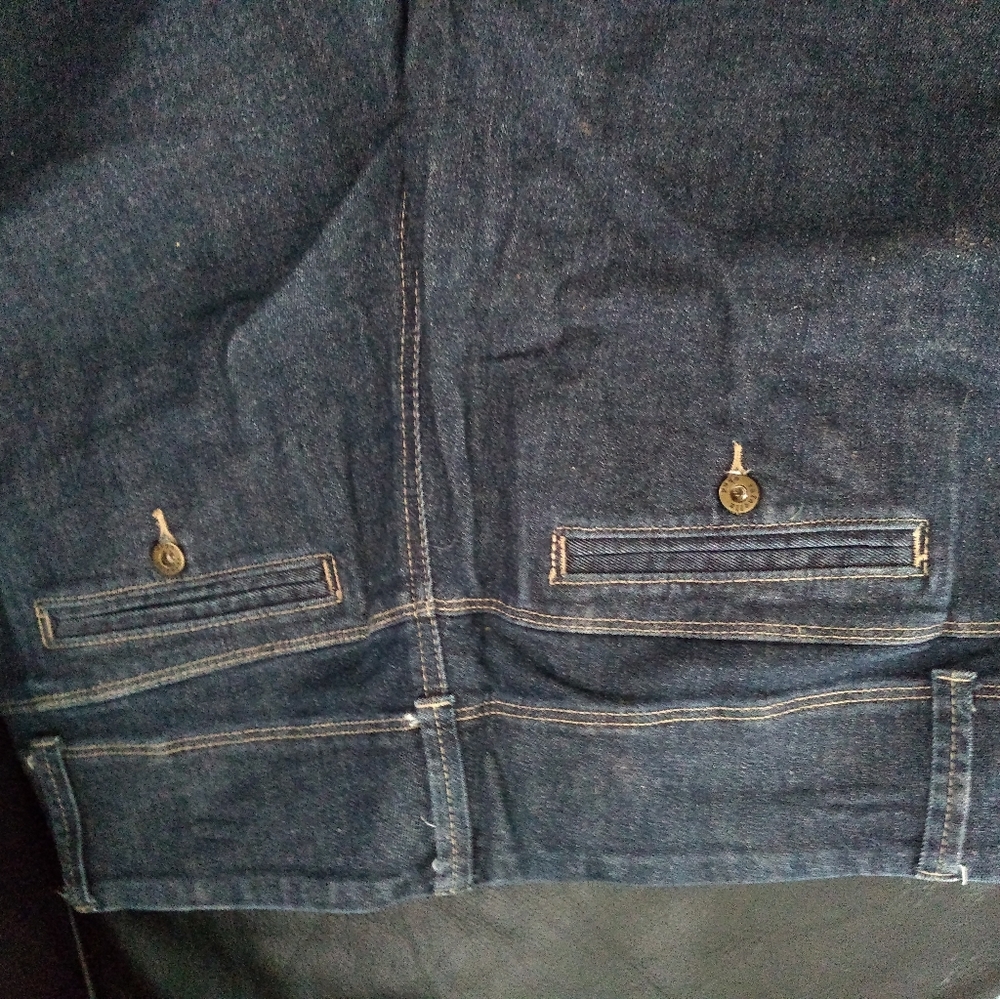 Wide-Leg Jeans - Picture 5 of 6